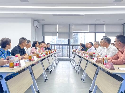 東莞市市場監督管理局調研組蒞臨驗廠之家質量技術服務有限公司調研工作